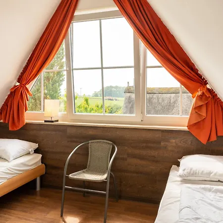 Feriehus C 8 Reethaus Remy -luxus Mit Schwimmbad Dampfbad Und Saunen Und Grossen Grundstueck Exklusiv Gramkow